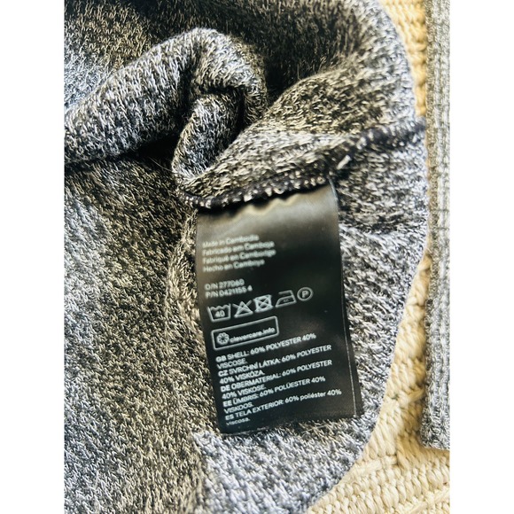 H&M Divided Mockneck Long Sleeve - Lightweight Gray, Size Small - Picture 4 of 4